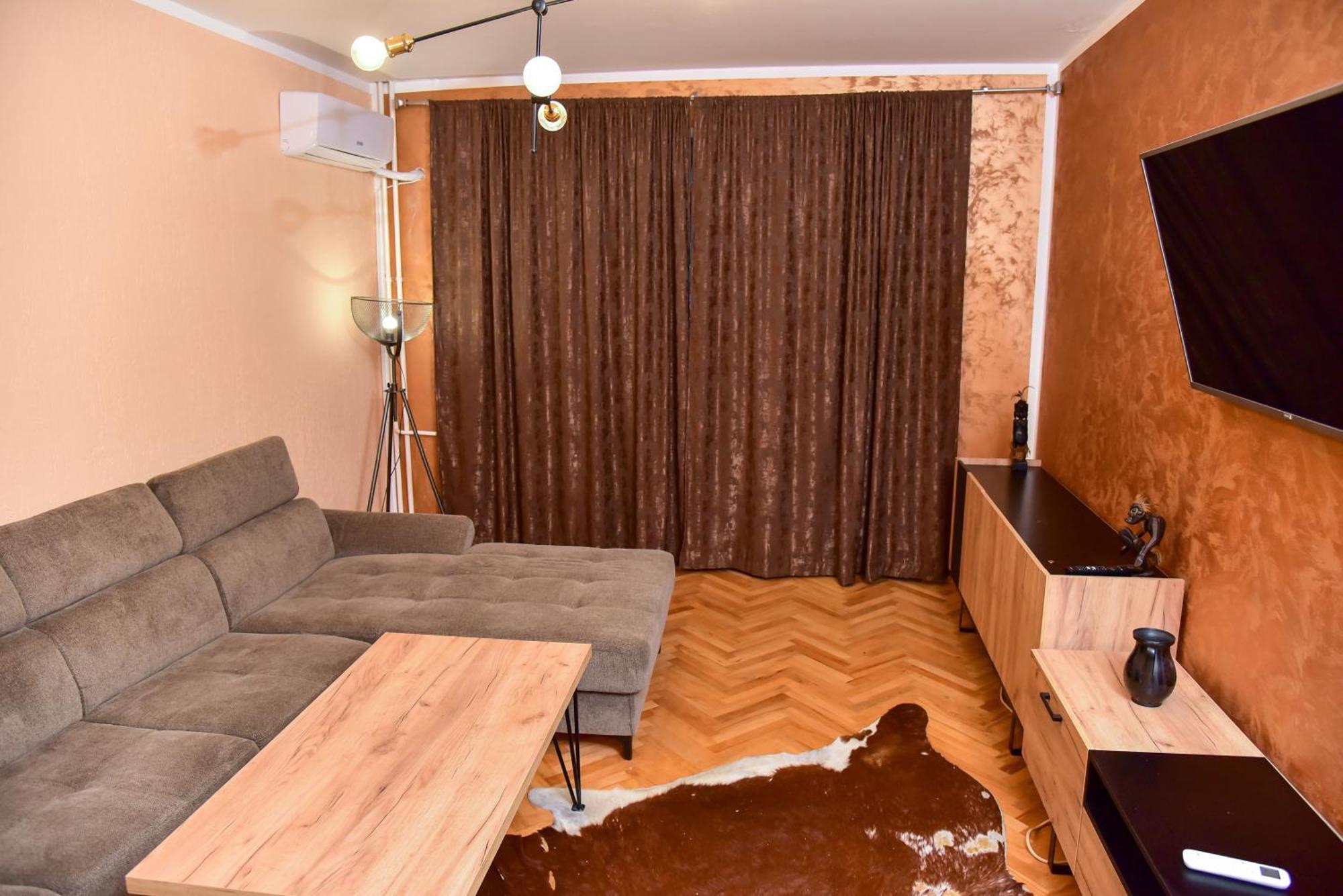 Goldi Apartman Banja Luka Exterior foto