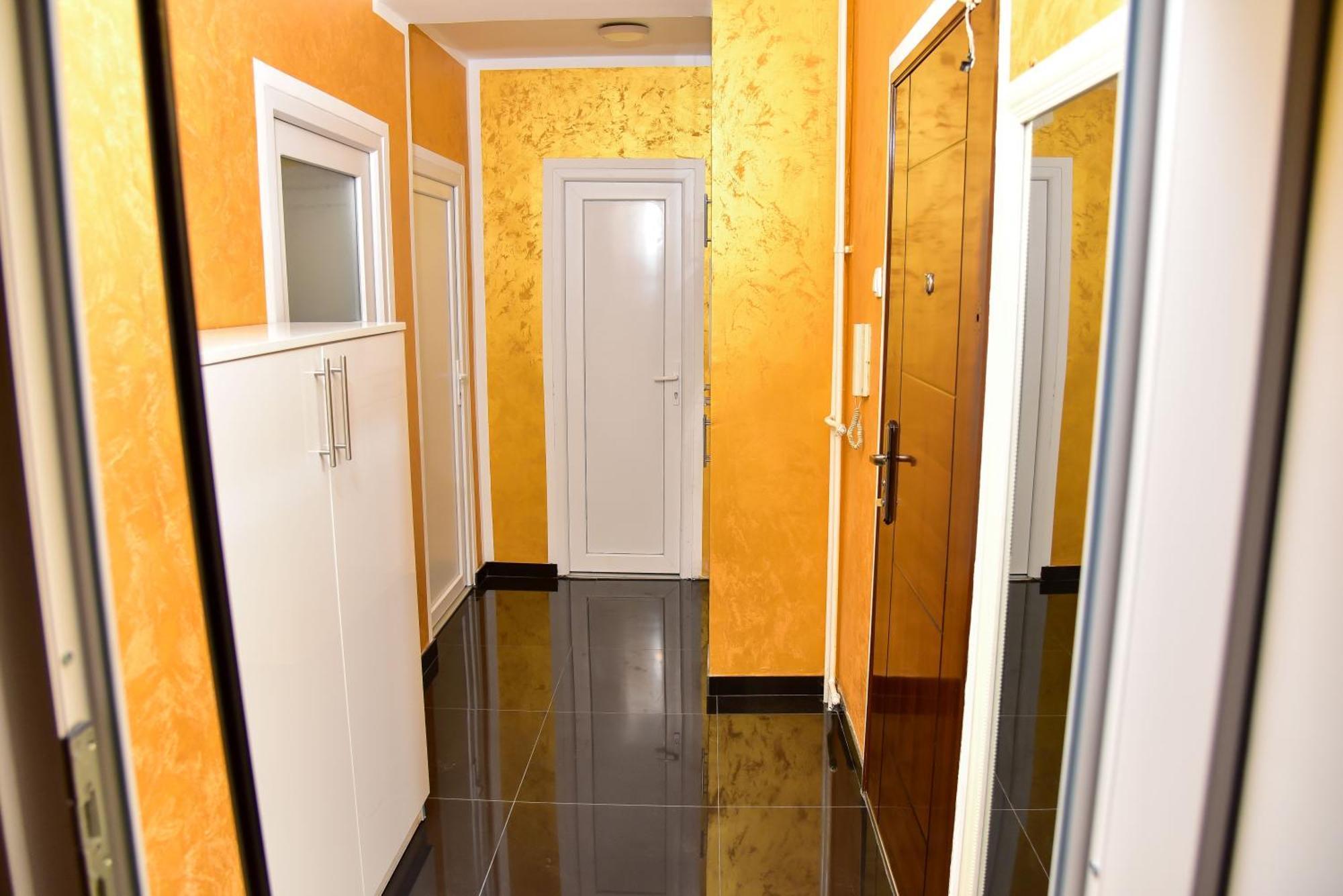 Goldi Apartman Banja Luka Exterior foto