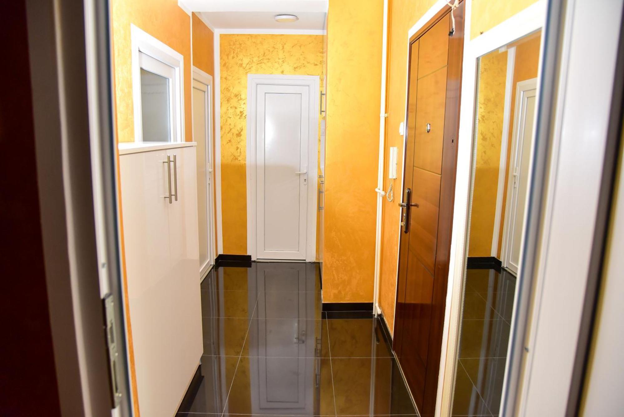 Goldi Apartman Banja Luka Exterior foto